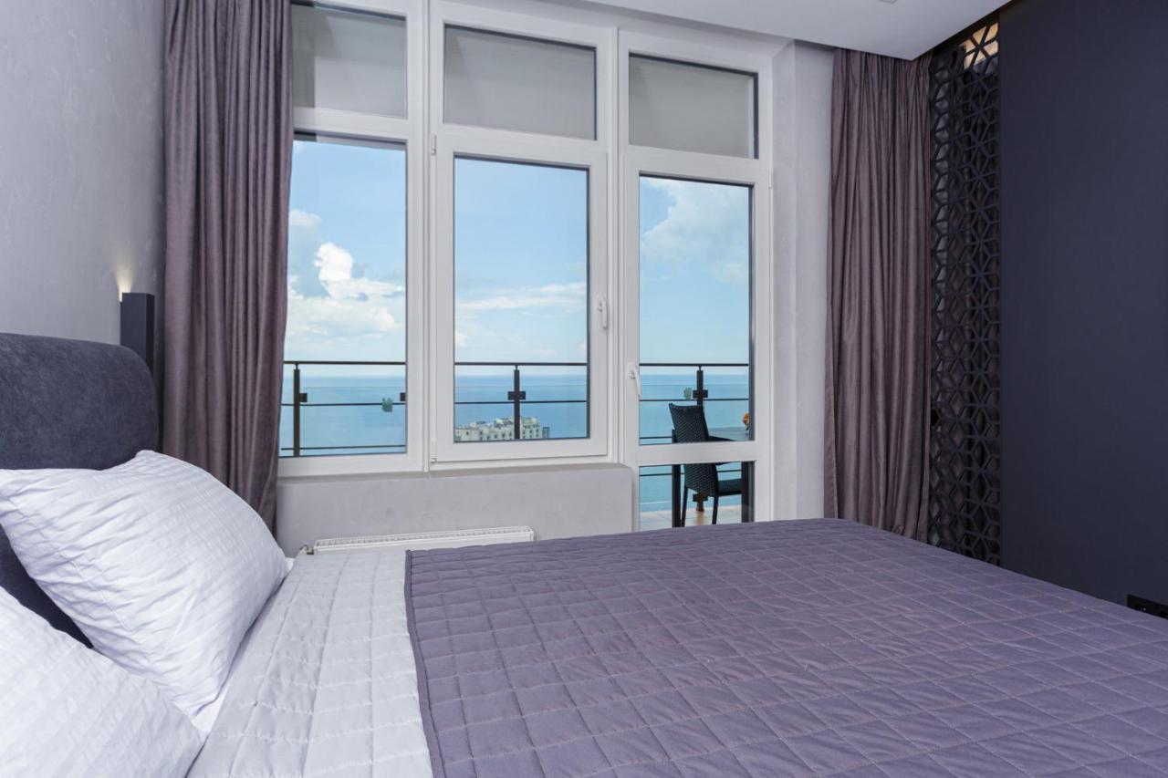 Level 24 - Sea & Sky View Apartment Odessa Dış mekan fotoğraf