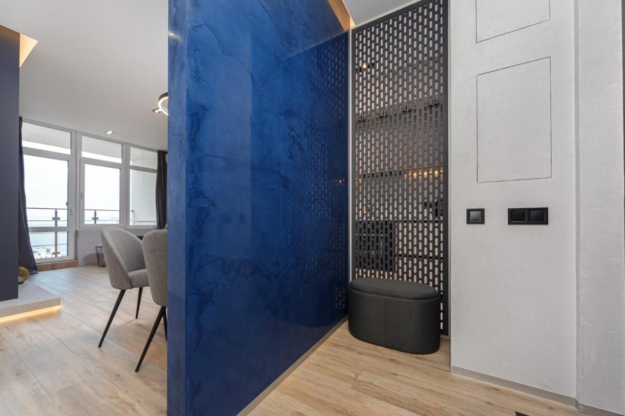 Level 24 - Sea & Sky View Apartment Odessa Dış mekan fotoğraf
