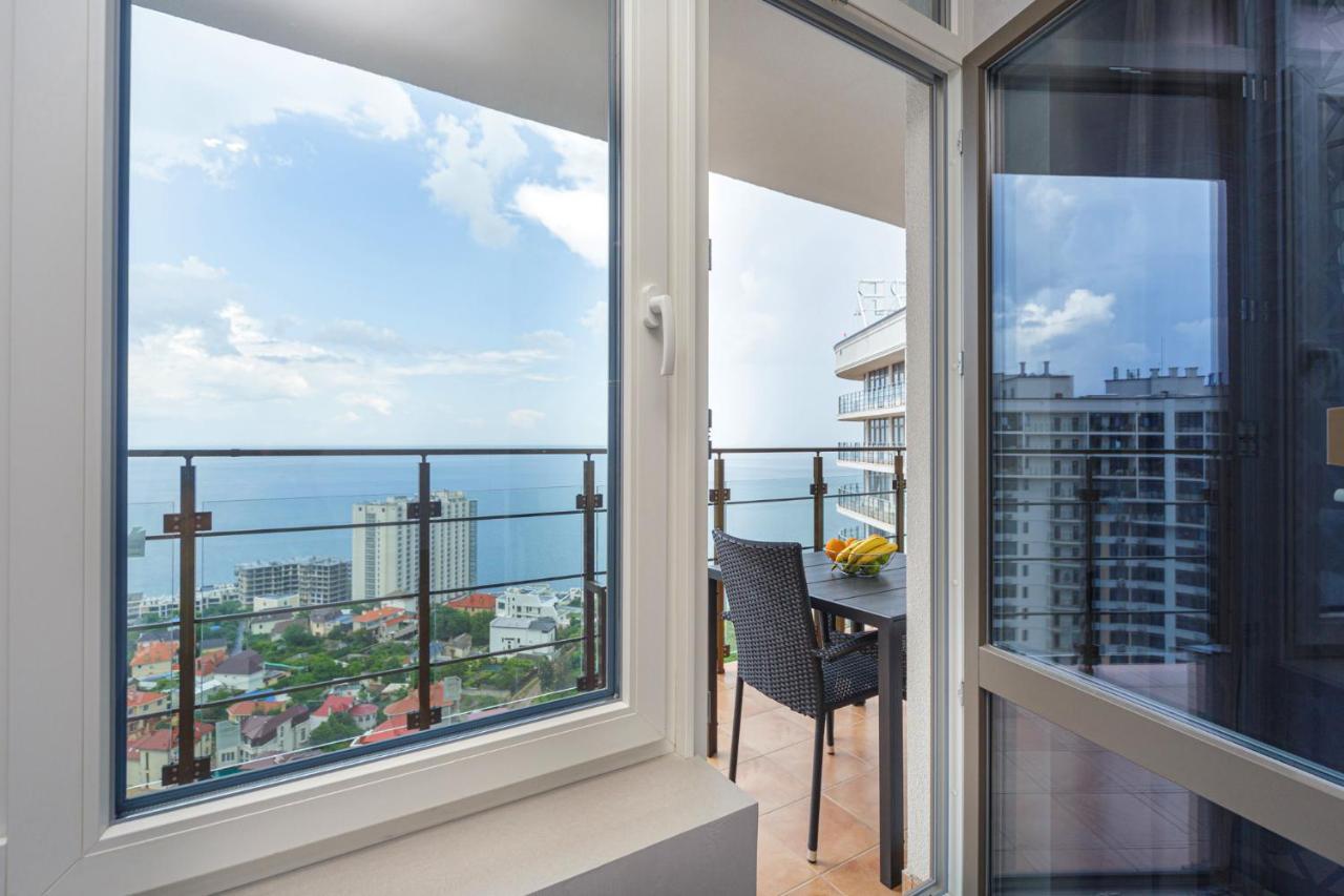Level 24 - Sea & Sky View Apartment Odessa Dış mekan fotoğraf