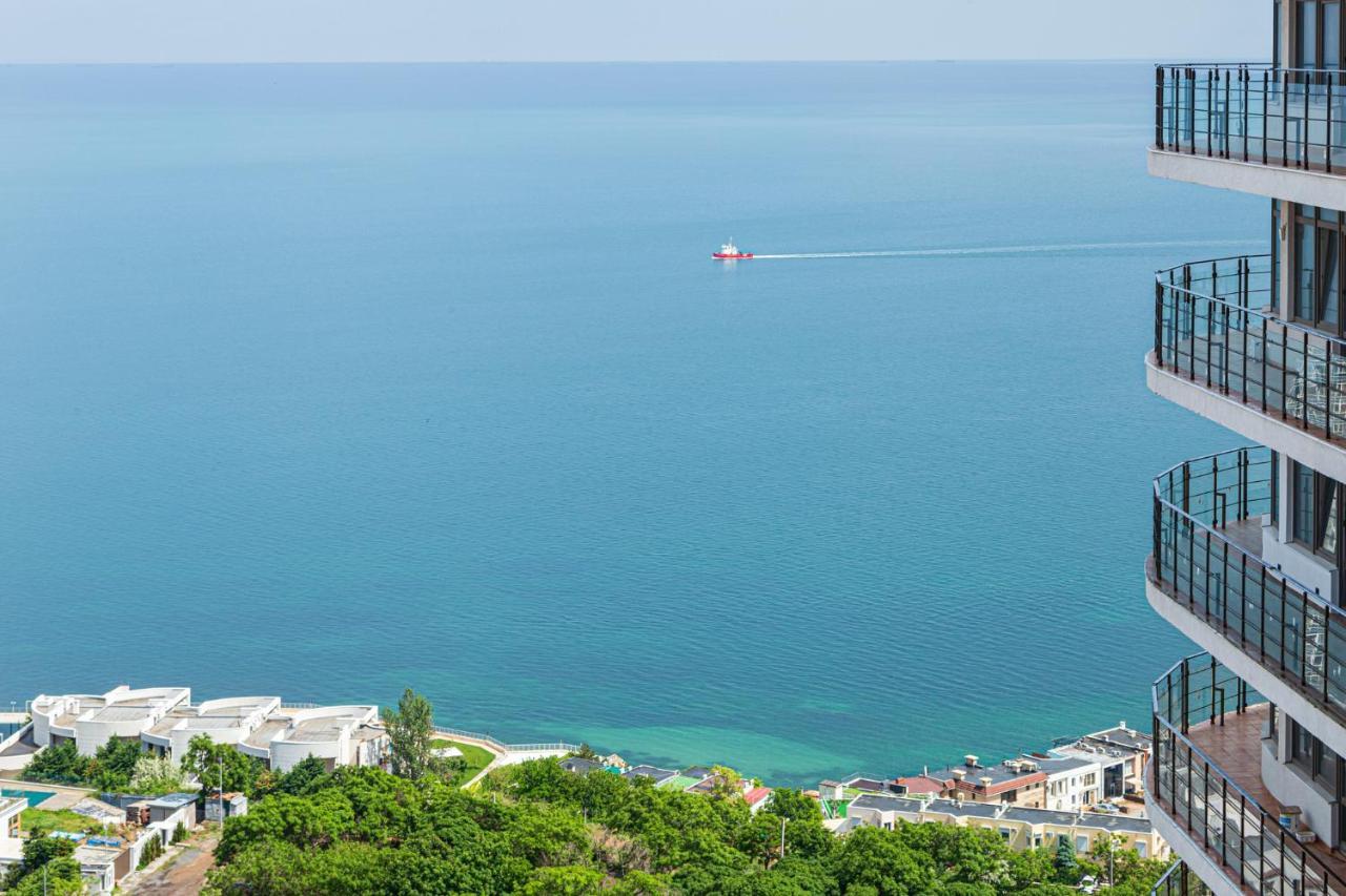 Level 24 - Sea & Sky View Apartment Odessa Dış mekan fotoğraf