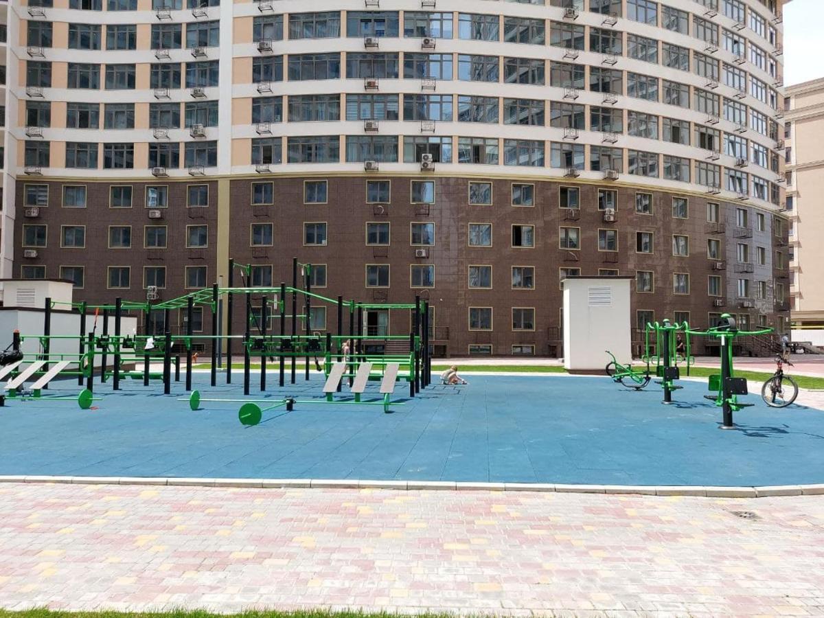 Level 24 - Sea & Sky View Apartment Odessa Dış mekan fotoğraf