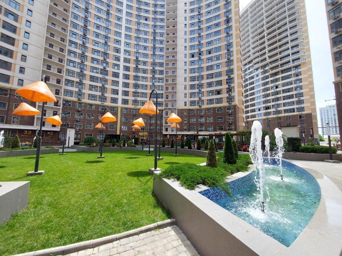 Level 24 - Sea & Sky View Apartment Odessa Dış mekan fotoğraf
