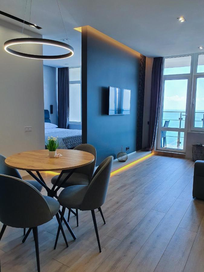 Level 24 - Sea & Sky View Apartment Odessa Dış mekan fotoğraf