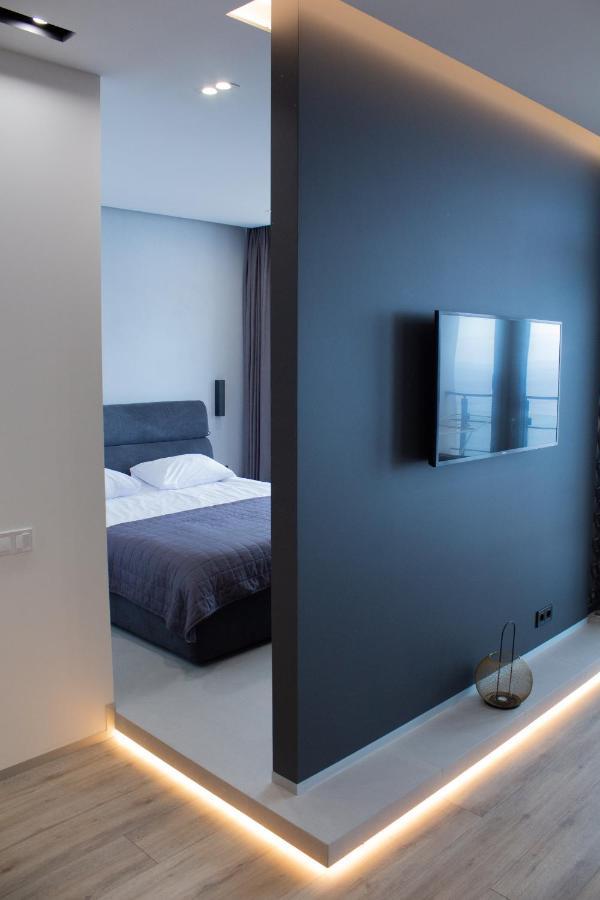 Level 24 - Sea & Sky View Apartment Odessa Dış mekan fotoğraf